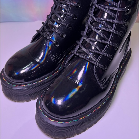 DrMartens rainbow holographic 10 eyelet boots - Picture 8 of 8